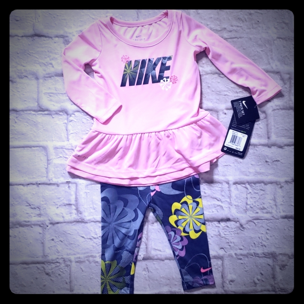 NWT Nike Dri Fit Top & Leggings